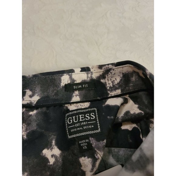Guess Slim Fit Longsleeve Luxe Sz XS Animal Block Print Button Up Shirt - Picture 3 of 8
